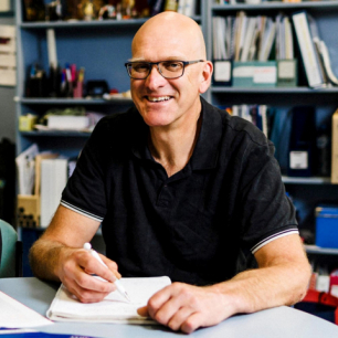 Professor Paul Dietze Professor Paul Dietze
